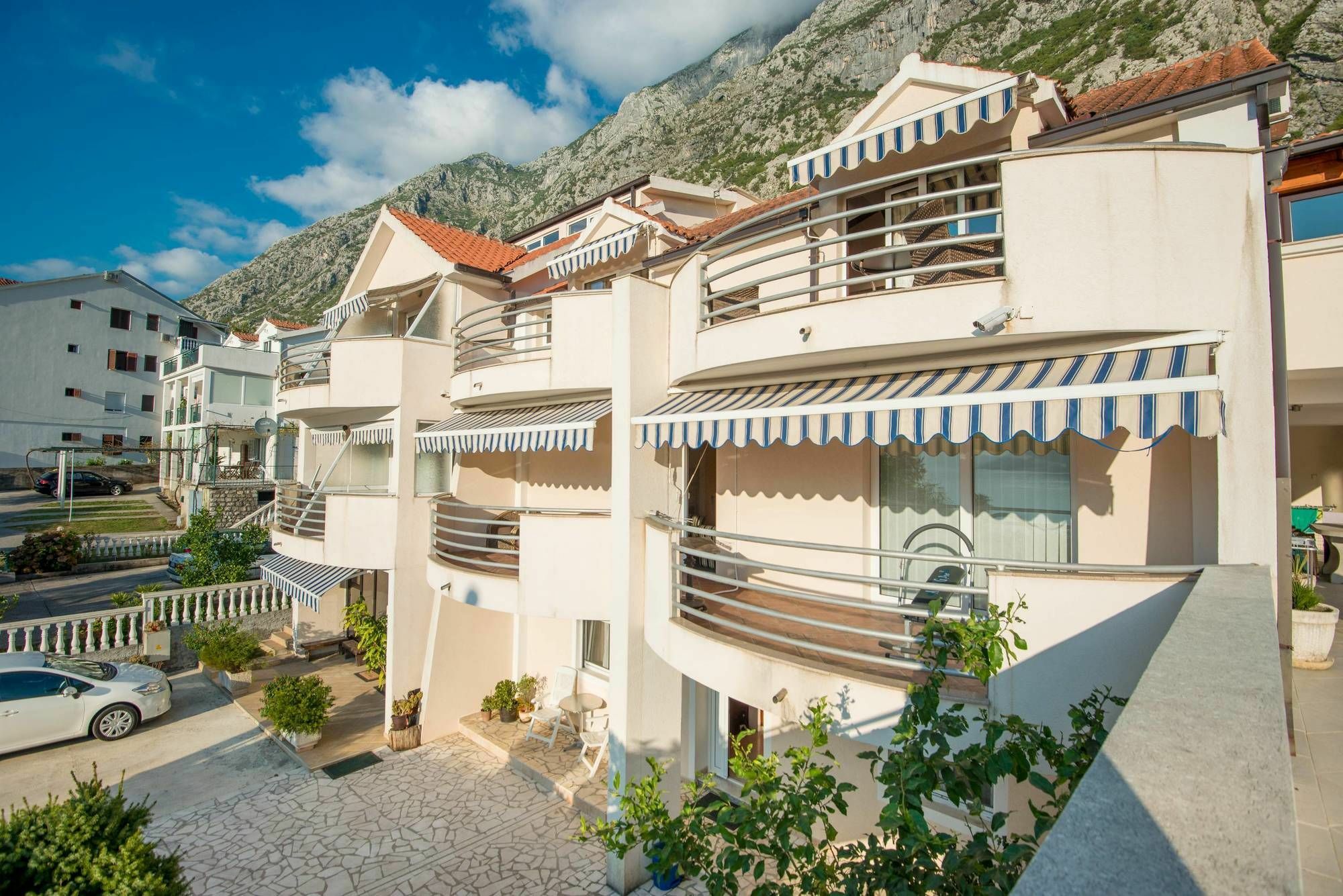 Apartments Ivardic Kotor Exteriör bild